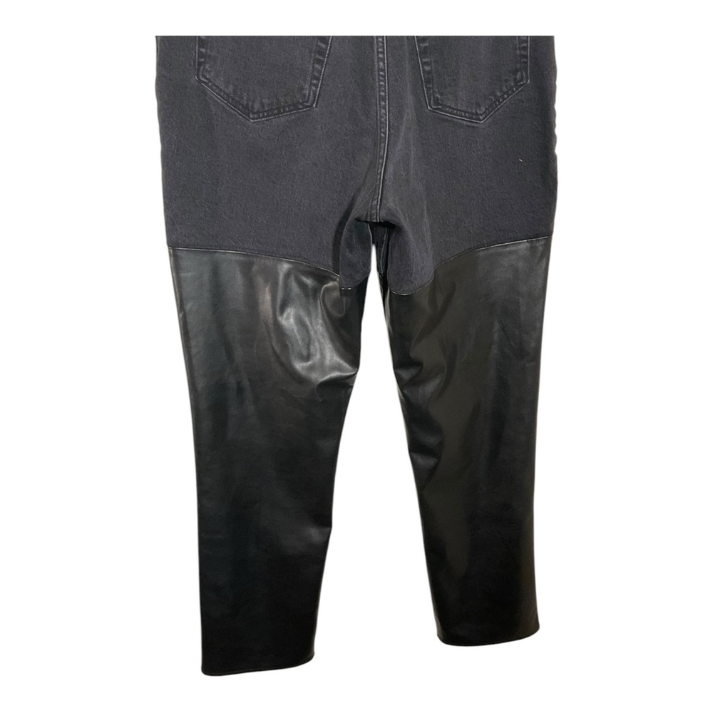 Abercrombie Women’s 90s Straight Ultra High Rise Jeans Faux Leather Size 30 - Picture 8 of 13